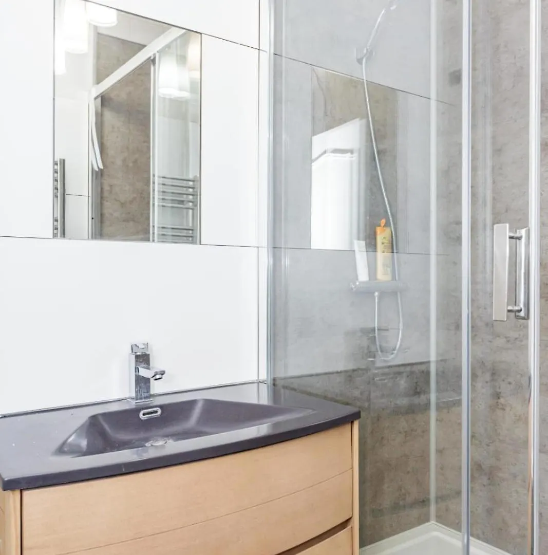 Spacious Apartment In 11Eme Paris